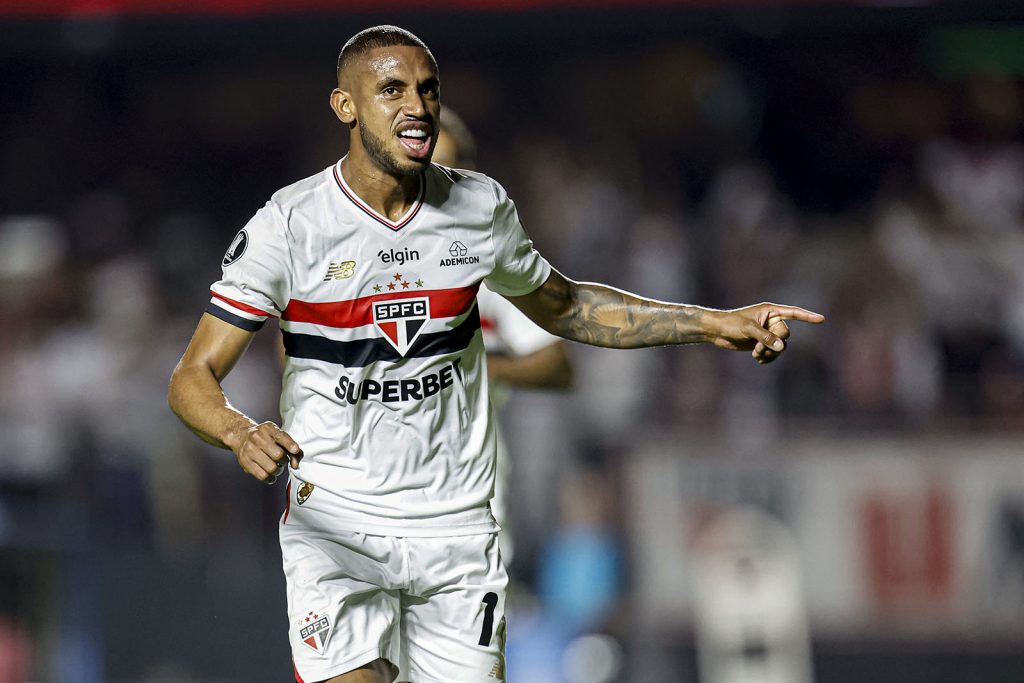 André Silva é o artilheiro do São Paulo em 2025. (Foto: Rubens Chiri e Paulo Pinto/SPFC)