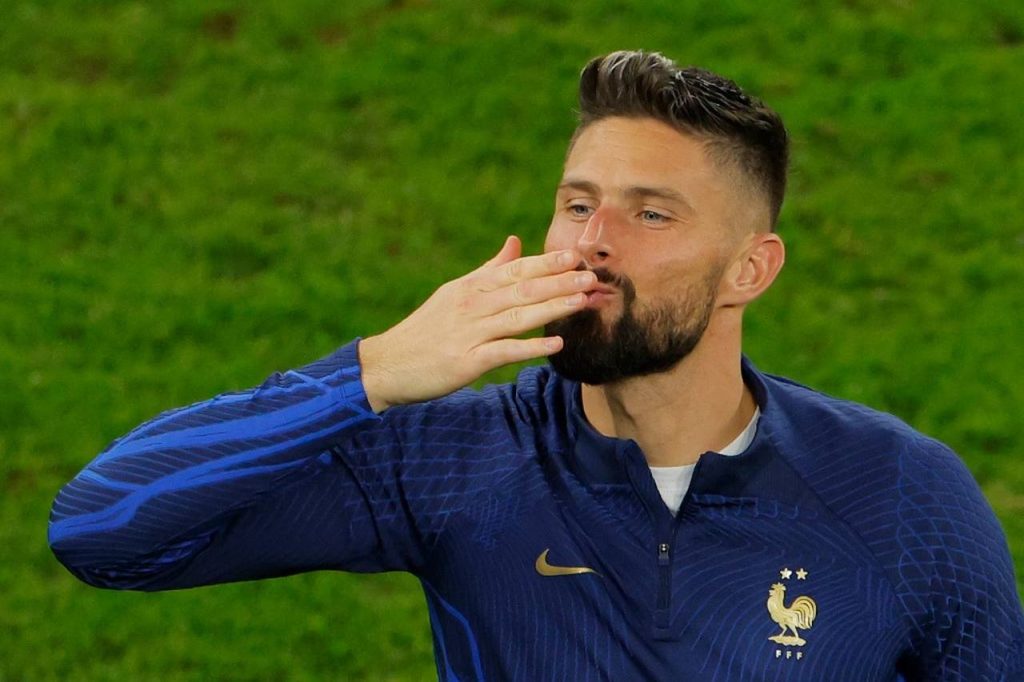 Giroud foi oferecido ao Tricolor. (Foto: Odd Andersen/AFP)