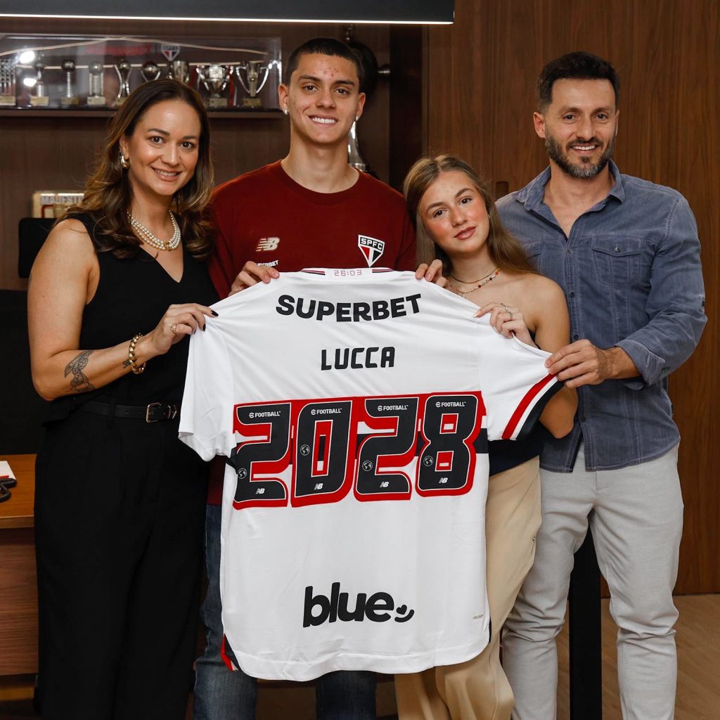 Lucca é a nova joia do São Paulo. (Foto: X do SPFC)