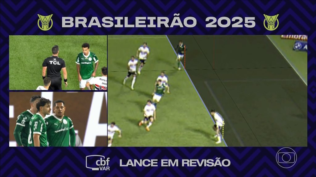 Vitor Roque marca o gol bastante polêmico no Choque-Rei. (Foto: Reprodução/TV Globo)