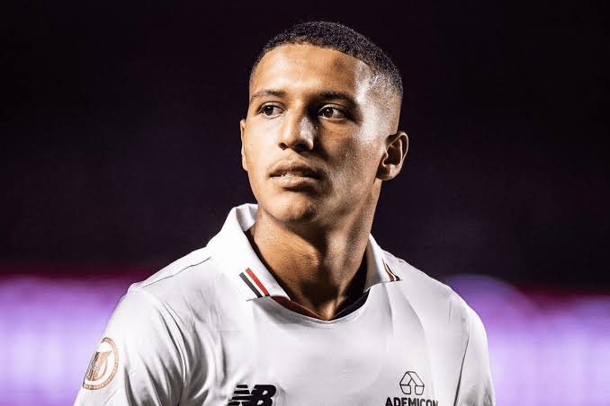 Henrique Carmo está à disposição do São Paulo. (Foto: Rubens Chiri/SPFC)