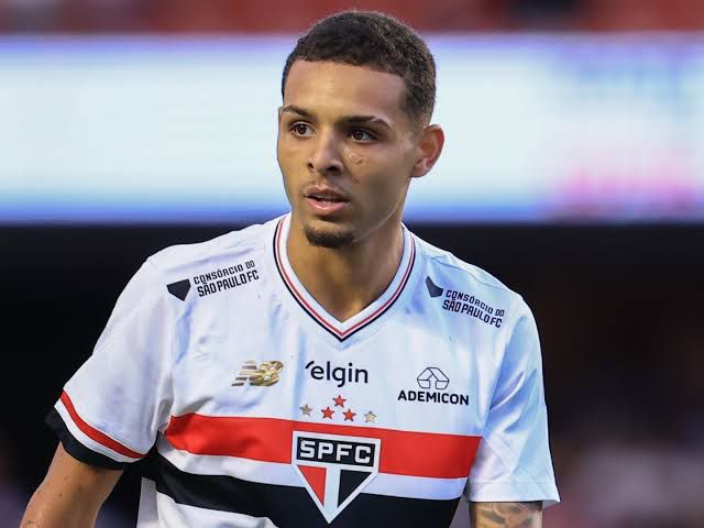 Matheus Alves em ação pelo São Paulo FC. Foto: Rubens Chiri