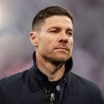 Xabi Alonso em jogo do Bayer Leverkusen na Champions • Stefan Matzke - sampics/Getty Images