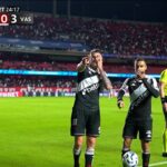 Vasco passa o carro no São Paulo. (Foto: Reprodução/TV Globo)