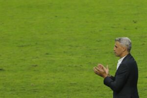 Hernán Crespo é o técnico do São Paulo. (Foto: Miguel Schincariol/SPFC)