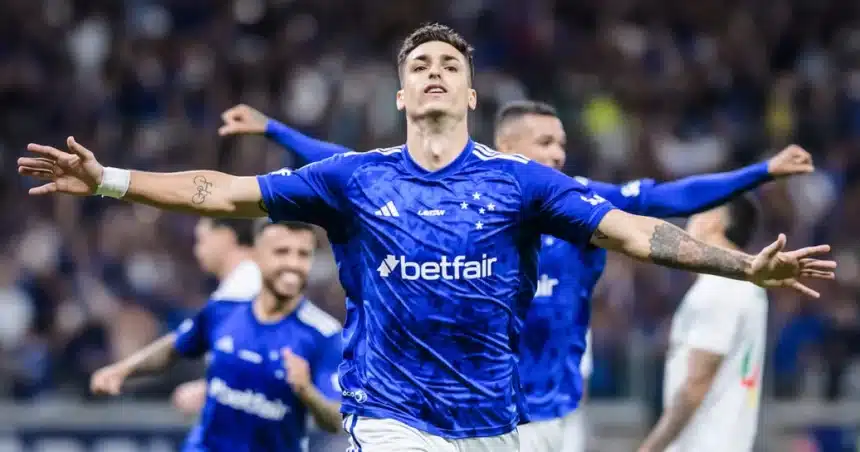 Juan Dinenno pode pintar no São Paulo. (Foto: Gustavo Aleixo/Cruzeiro)