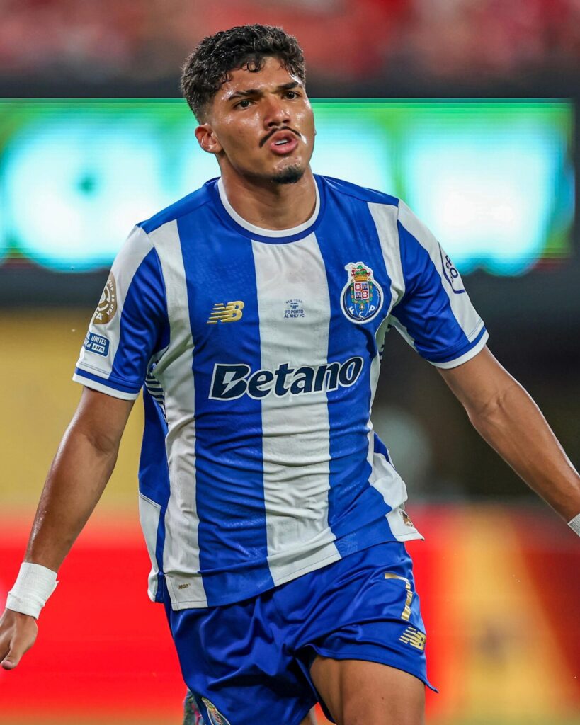 William Gomes é cria do São Paulo. (Foto: X do FC Porto)