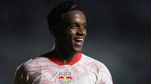 Helinho em ação pelo RB Bragantino. Foto: Wagner Meier/ Getty Images