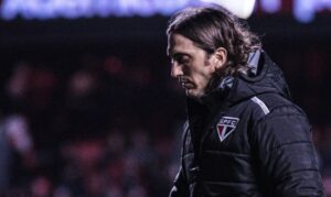 Zubeldia é o técnico do São Paulo FC. Foto: Reprodução.