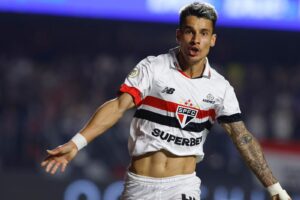 São Paulo vence o Athletico-PR com show de Ferreirinha. Foto: Reprodução.