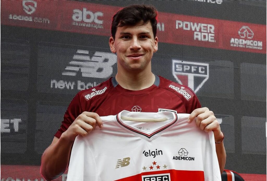 Novo reforço do São Paulo FC. Foto: Rubens Chiri