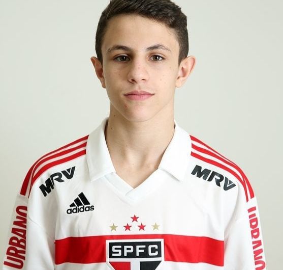 Jovem atleta deixa o São Paulo para reforçar o Boston City. Foto: Reprodução/ SPFC