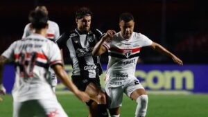 São Paulo é derrotado dentro de casa para o Ceará. Foto: Rubens Chiri