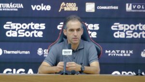 Léo Condé, técnico do Ceará; Foto: Vozão TV