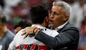 Tapia brilha e São Paulo vence o Fortaleza fora de casa. Foto: Rubens Chiri