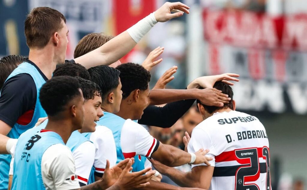 São Paulo vence o Juventude pelo placar de 2x1. Foto: Rubens Chiri