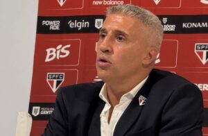 Crespo é o técnico do São Paulo em 2026. Foto: Reprodução.