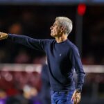 Luis Castro, técnico do Grêmio. Foto: Lucas Uebel/ Grêmio.