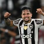 Artur em ação com a camisa do Botafogo. Foto: Vitor Silva