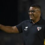 Roger Machado é quem comanda o São Paulo em 2026. Foto: Rubens Chiri.