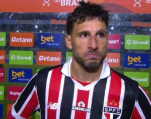 Calleri detona atuação do Sao Paulo FC. Foto: Reprodução/ Premiere