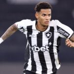 Newton em ação com a camisa do Botafogo. Foto: Vitor Sil/ BFR